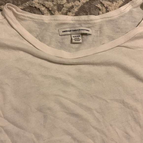 Tops - Picture 2 of 6